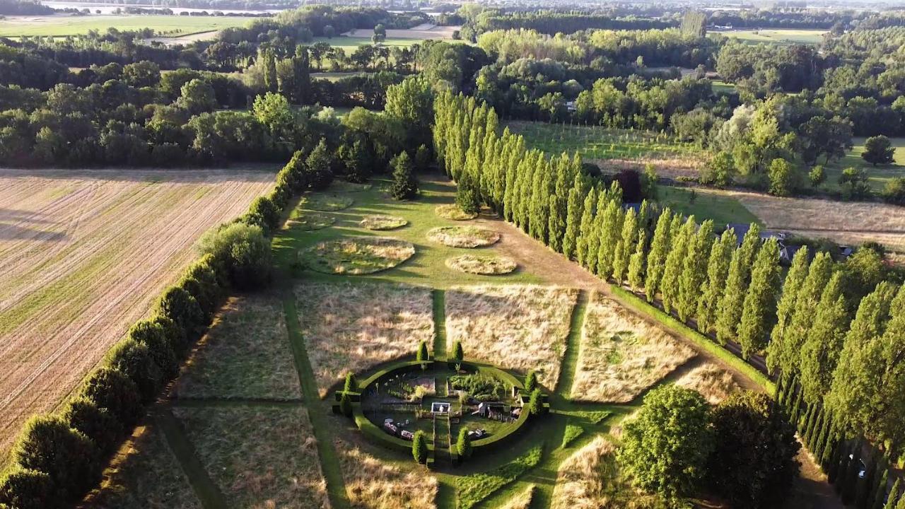 Manoir De La Groye Hotel Saint-Saturnin-sur-Loire Екстериор снимка