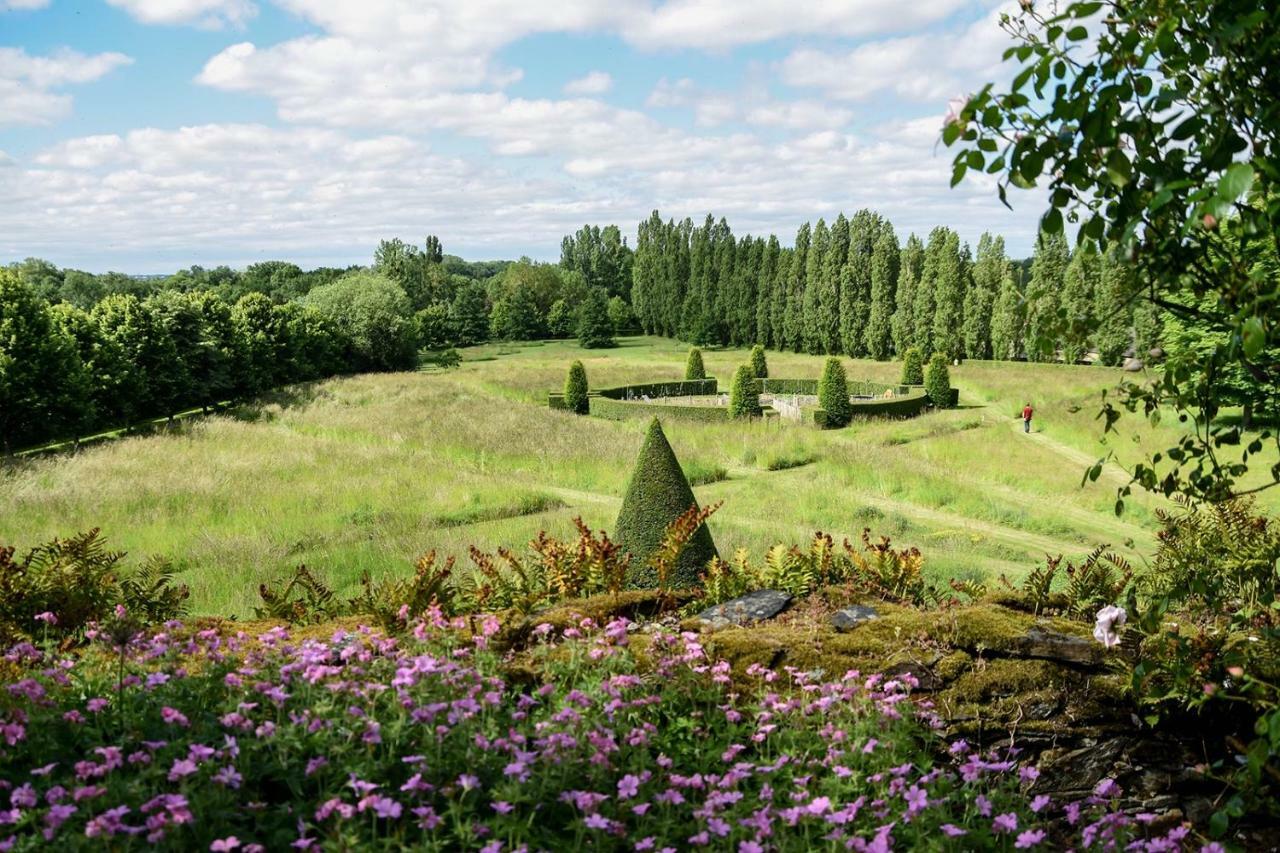 Manoir De La Groye Hotel Saint-Saturnin-sur-Loire Екстериор снимка